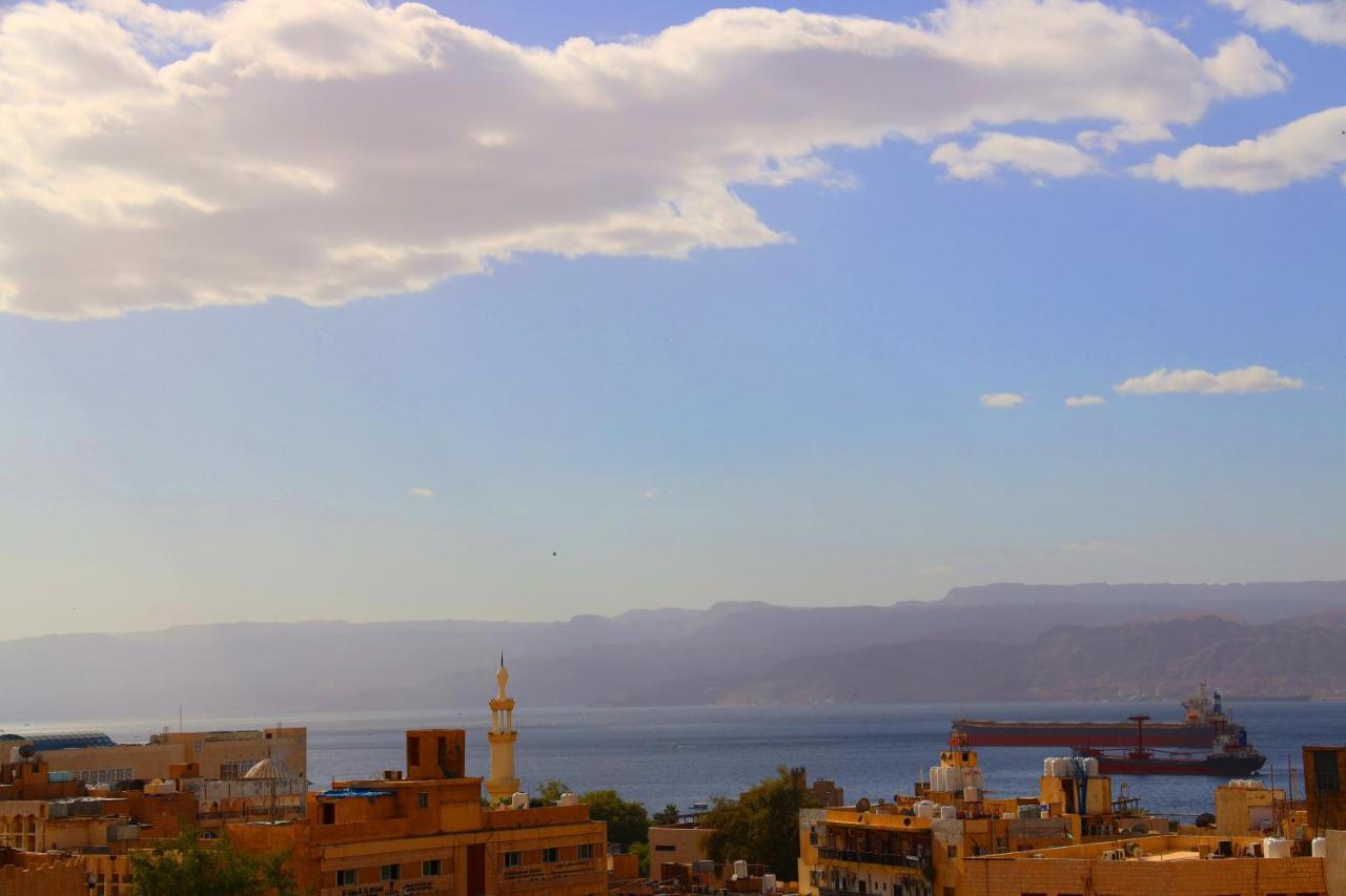 The Palm Hotel Aqaba Exteriör bild