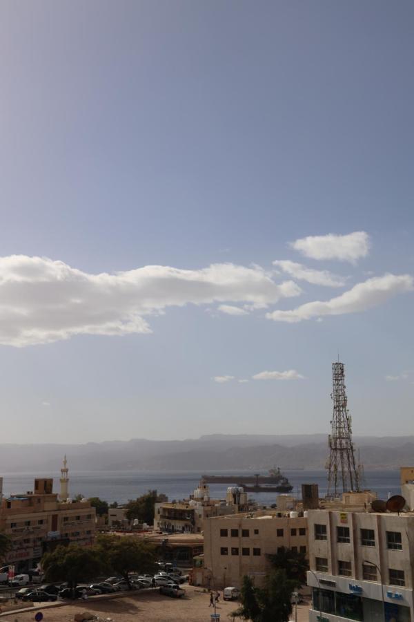 The Palm Hotel Aqaba Exteriör bild